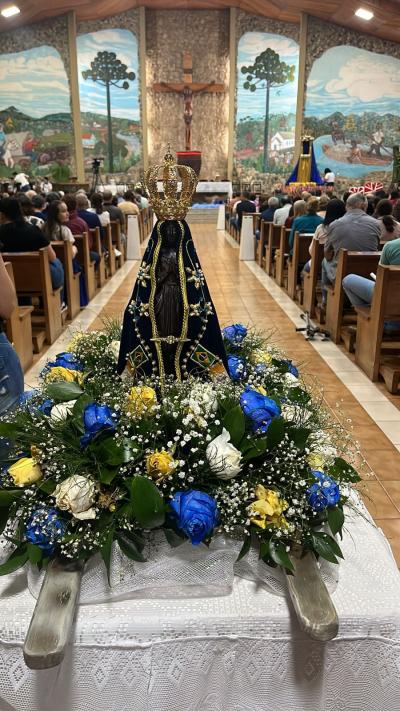 Fé e devoção marcam o 4º dia da Novena em honra a Nossa Senhora Aparecida em Laranjeiras do Sul